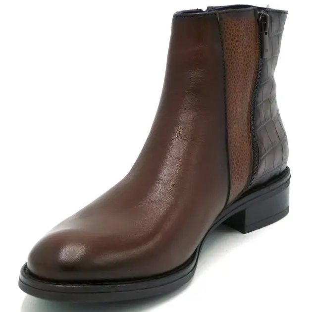 Boots DORKING BY FLUCHOS D8260SUBDR TIERRA